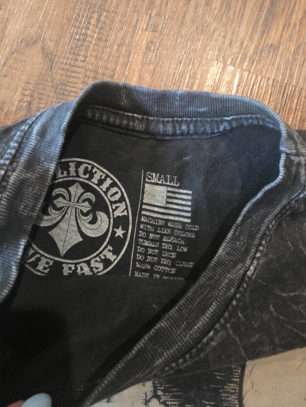 Affliction Tee - Picture 2 of 4